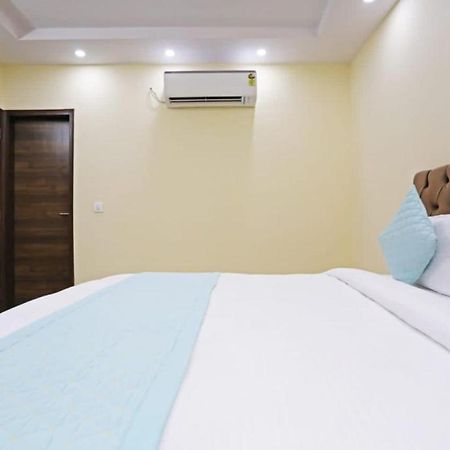Hotel Mannat Bhera Enclave New Delhi Eksteriør billede
