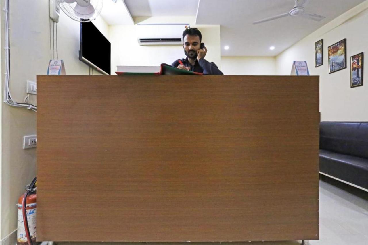 Hotel Mannat Bhera Enclave New Delhi Eksteriør billede